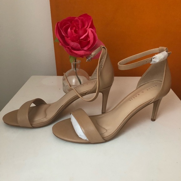 kelly & katie kirstie sandal